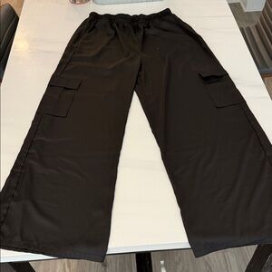 Daisy Black Cargo Pants